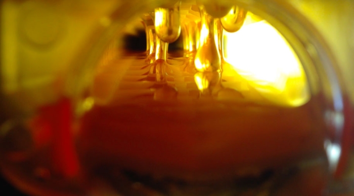 bees-easy-honey-tap-flow-hive-stuart-cedar-anderson-6