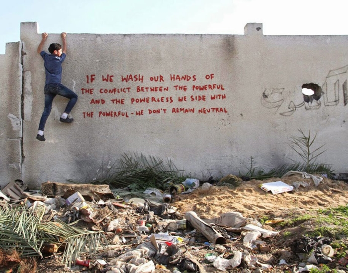 Israel-palestine-conflict-gaza-graffiti-banksy-7