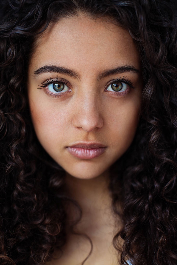 women-around-world-atlas-beauty-mihaela-noroc-10