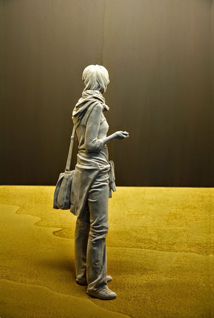 realistic-wood-sculpture-peter-demetz-20