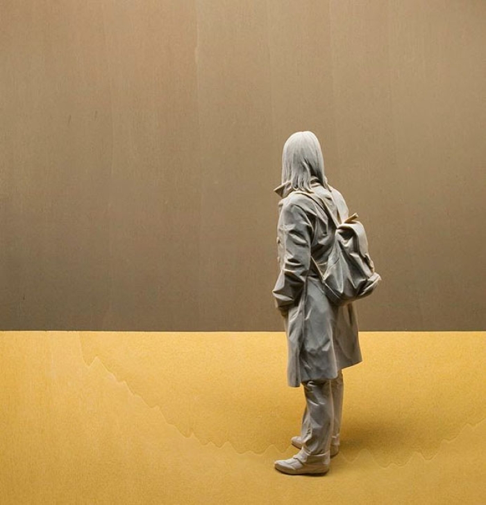 realistic-wood-sculpture-peter-demetz-3