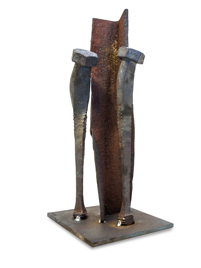 human-like-sculpture-single-bolt-poetry-tobbe-malm-3