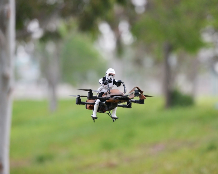 flying-star-wars-speeder-bike-quadcopter-adam-woodworth-8
