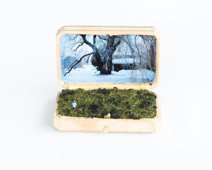 vintage-ring-box-miniature-diorama-talwst-11