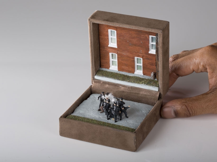 vintage-ring-box-miniature-diorama-talwst-1