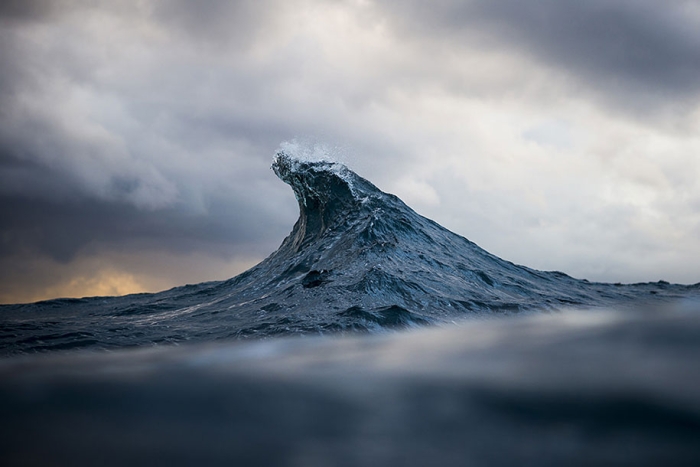 sea-photography-mountain-waves-ray-collins-12
