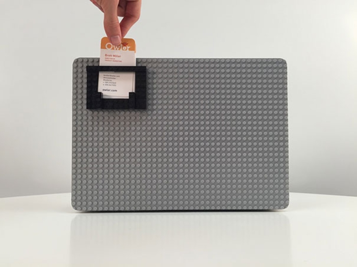 LEGO-decorated-laptop-macbook-brik-case-jolt-team-01