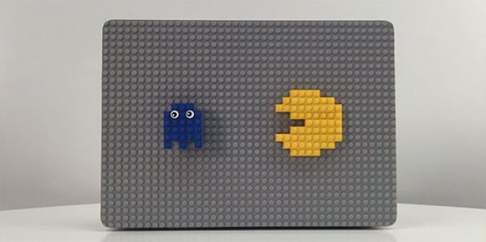 LEGO-decorated-laptop-macbook-brik-case-jolt-team-06