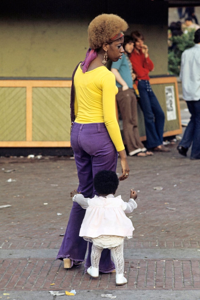 people-living-harlem-ghetto-july-1970-jack-garofalo-9