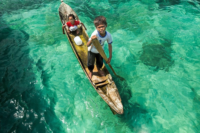 bajau-borneo-sea-gypsies-rehahn-croquevielle-5