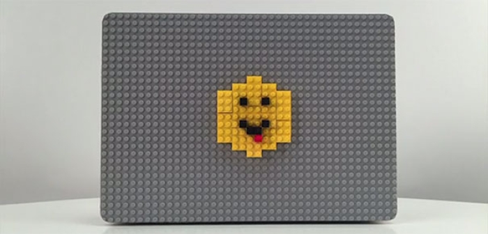 LEGO-decorated-laptop-macbook-brik-case-jolt-team-09