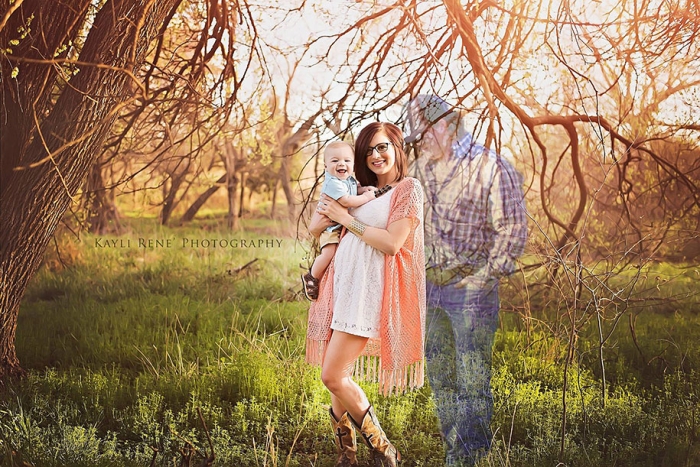 ghost-dad-family-portrait-manipulation-sierra-sharry-kayli-rene-03