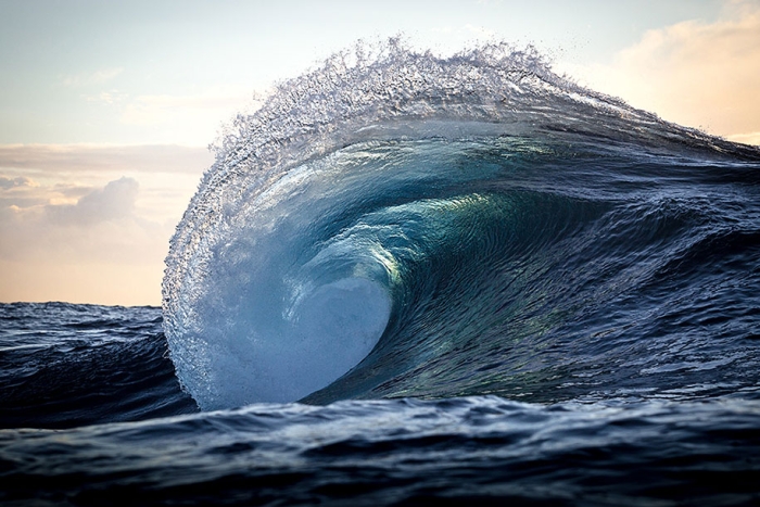 ocean-photography-waves-water-light-warren-keelan-03