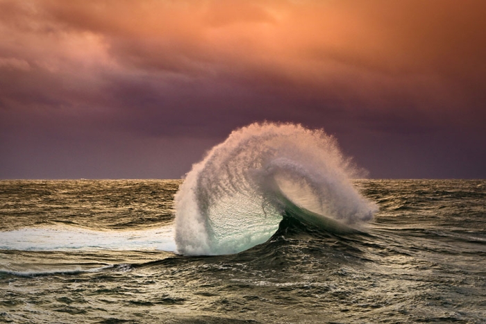 ocean-photography-waves-water-light-warren-keelan-05