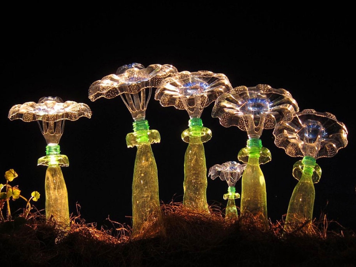plastic-bottle-sculpture-pet-art-veronika-richterova-14