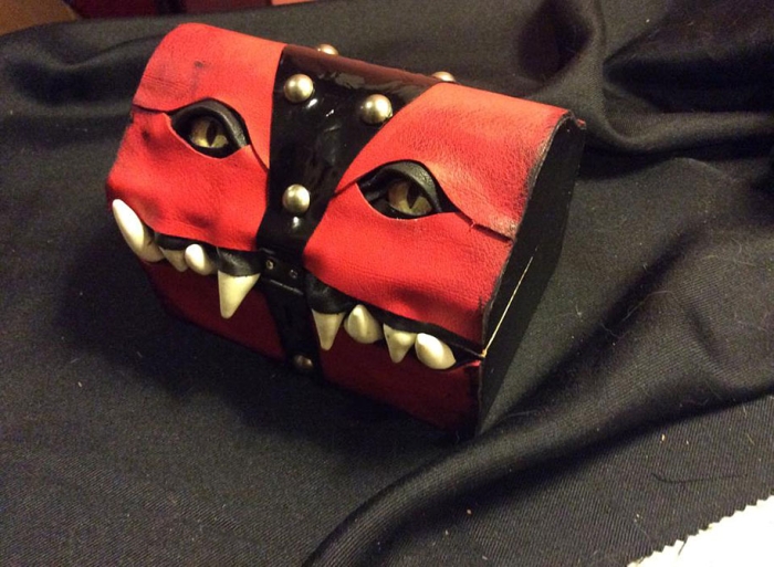 handmade-leather-box-mimic-monster-box-mellie-z-pennsylvania-11