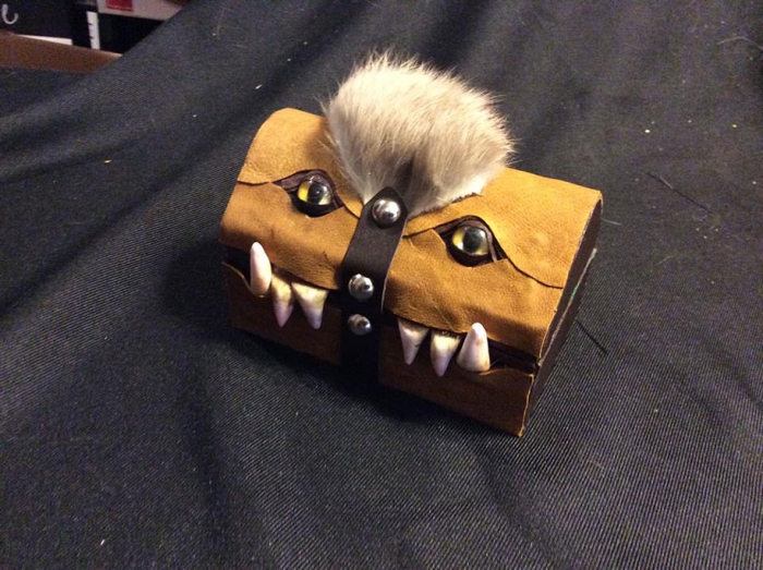 handmade-leather-box-mimic-monster-box-mellie-z-pennsylvania-04