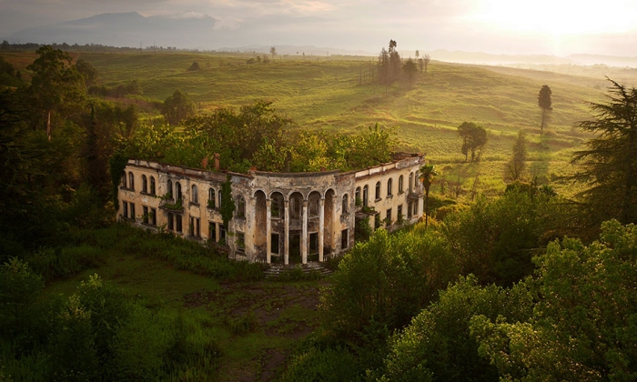 illegal-photography-quadcopter-amos-chapple-9