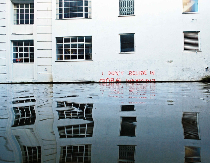 environmental-graffiti-street-art-21