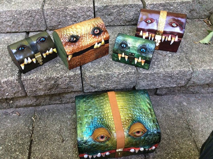 handmade-leather-box-mimic-monster-box-mellie-z-pennsylvania-01