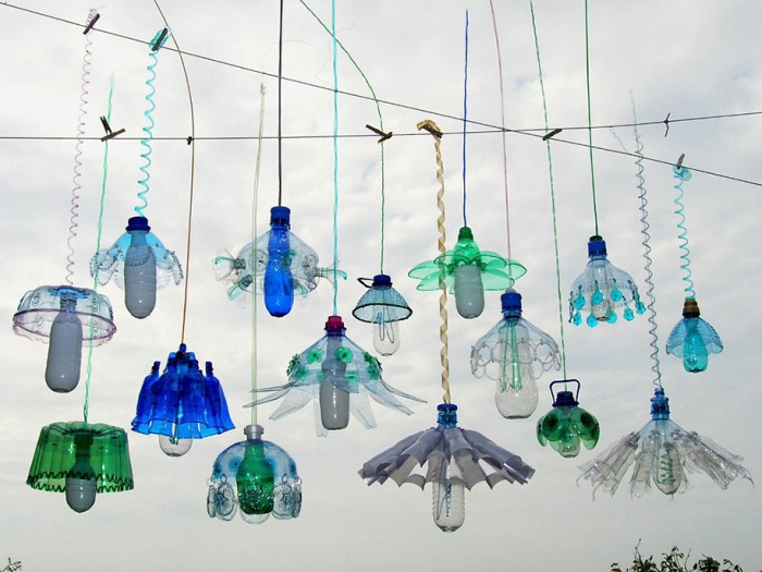 plastic-bottle-sculpture-pet-art-veronika-richterova-07