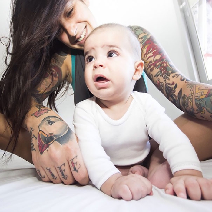 family-tattooed-parents-children-01