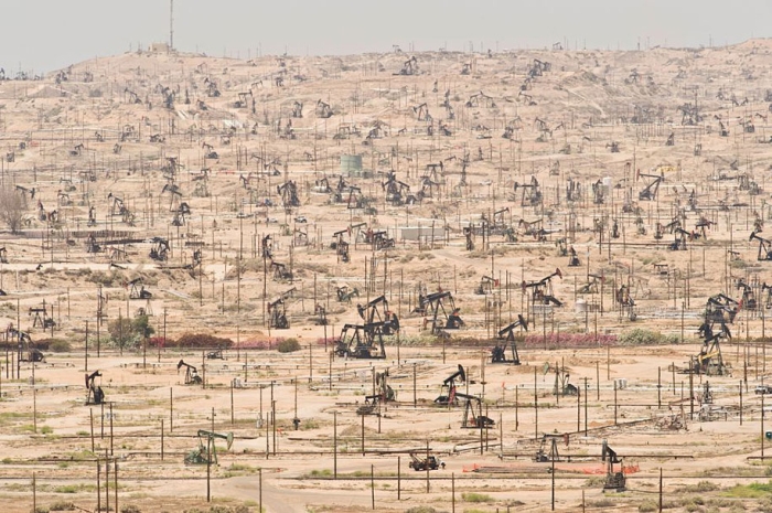 pollution-trash-destruction-overdevelopement-overpopulation-overshoot-09