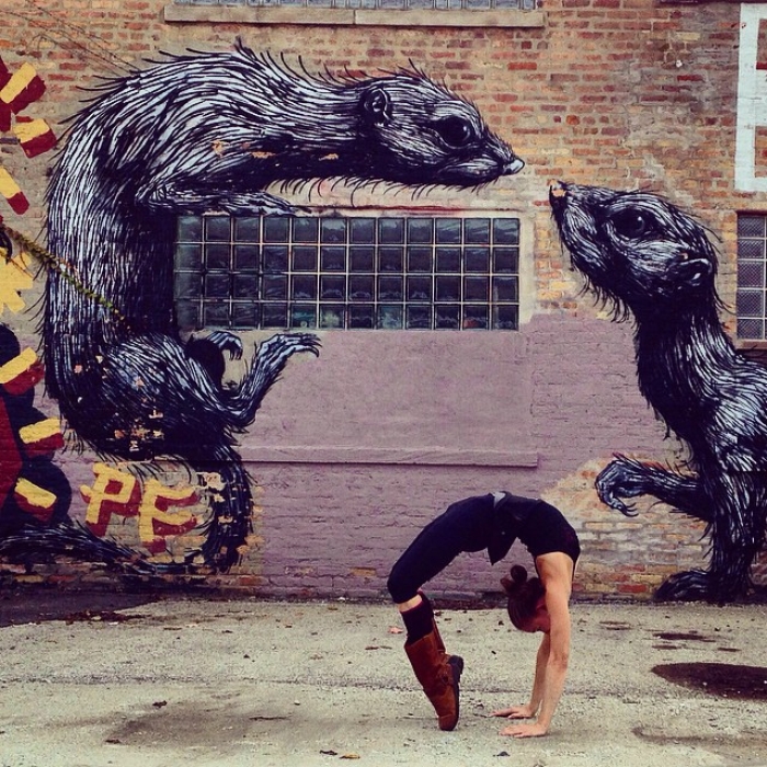 yoga-poses-street-art-graffiti-soren-buchanan-94