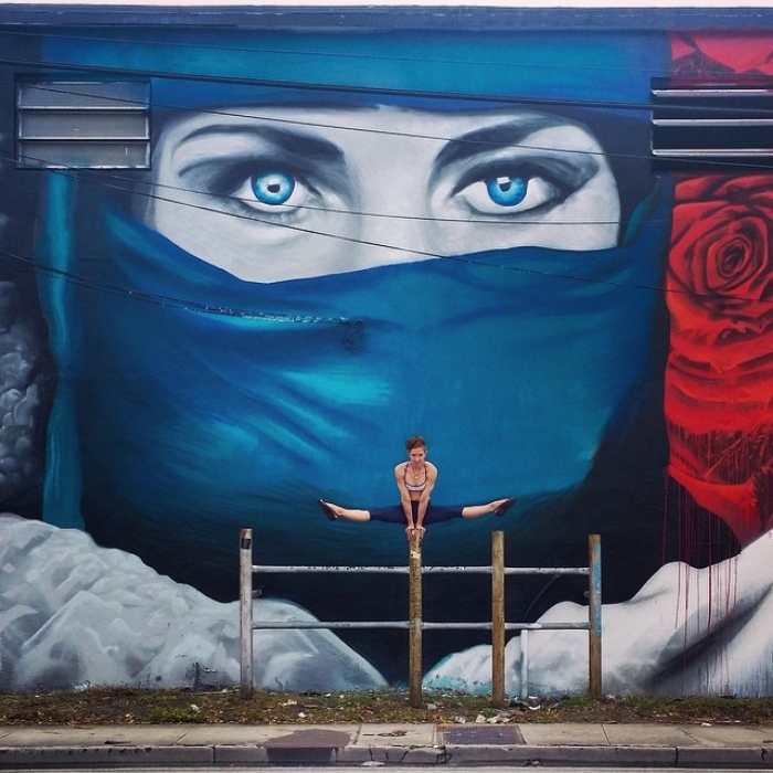 yoga-poses-street-art-graffiti-soren-buchanan-25