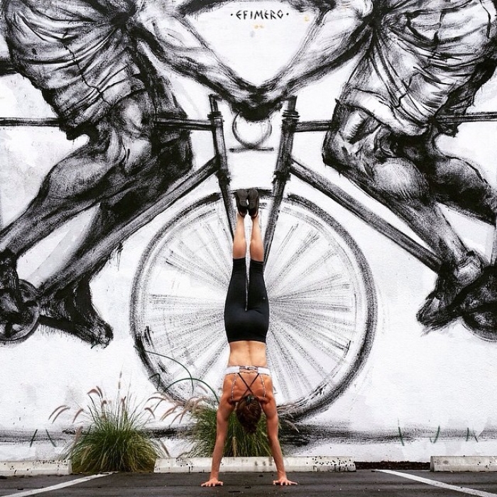yoga-poses-street-art-graffiti-soren-buchanan-66