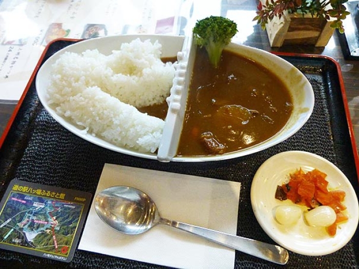 dam-curry-rice-damukare-japan-14