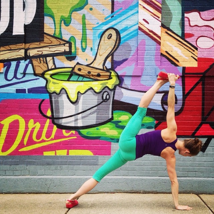 yoga-poses-street-art-graffiti-soren-buchanan-81