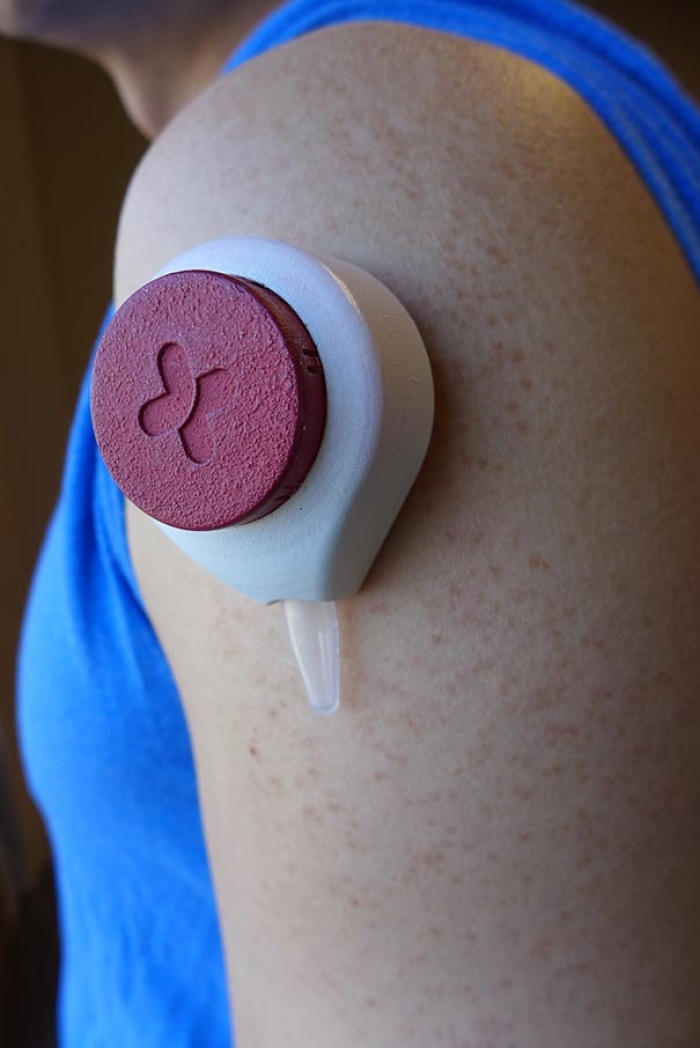 needle-free-blood-drawing-hemolink-tasso-02