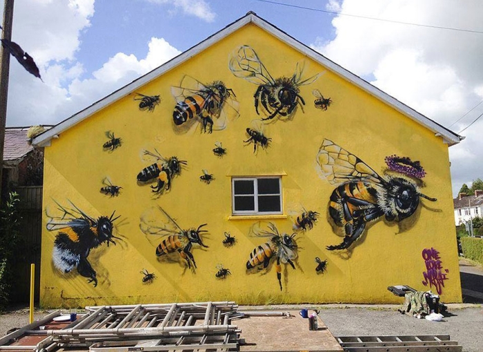 ecology-street-art-save-bees-louis-masai-london-04