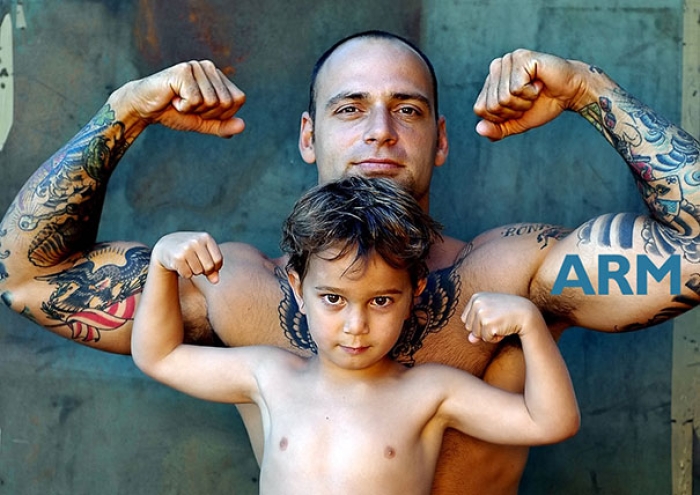 family-tattooed-parents-children-18