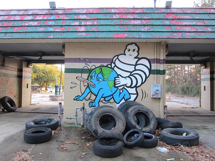 environmental-graffiti-street-art-23