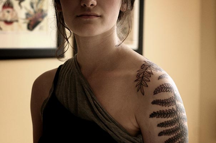 flower-plant-botanical-tattoos-alice-carrier-80