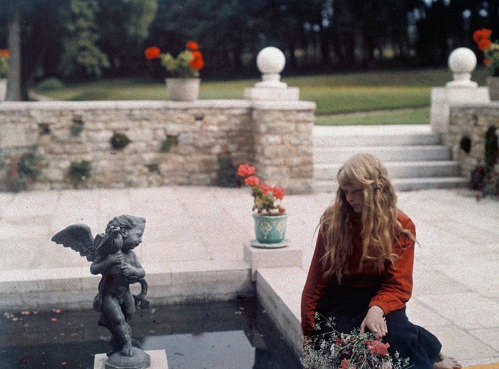 color-photography-1913-christina-red-marvyn-ogorman-08