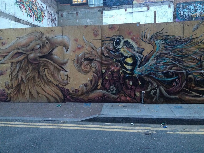 ecology-street-art-save-bees-louis-masai-london-77