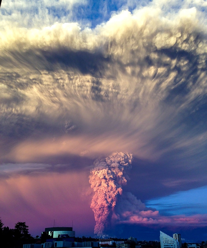 beautiful-scary-volcano-eruption-calbuco-chile-09