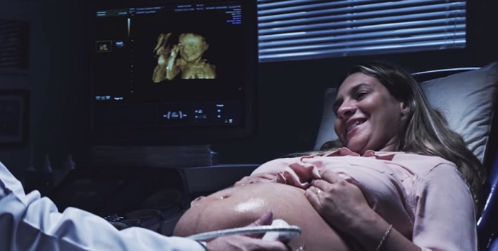 3d-printing-ultrasound-blind-mother-meeting-murilo-countingthedays-huggies-4