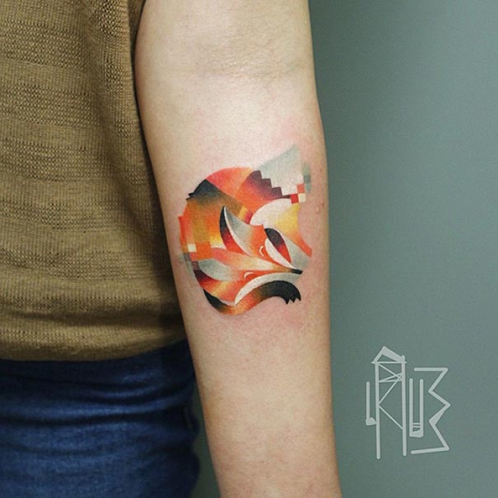 pixel-glitch-tattoo-alexey-lesha-lauz-russia-1