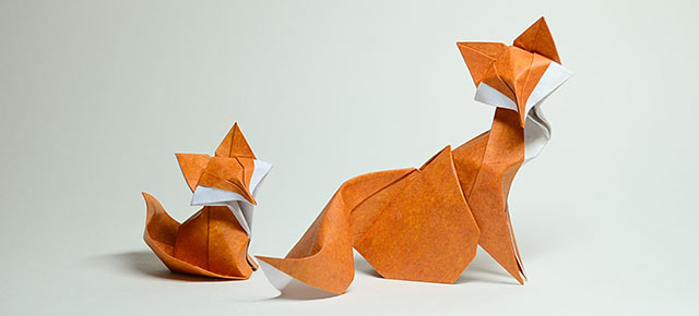 Vietnamese Artist Uses Rare Wet Folding Technique To Sculpt Difficult Curved Origami