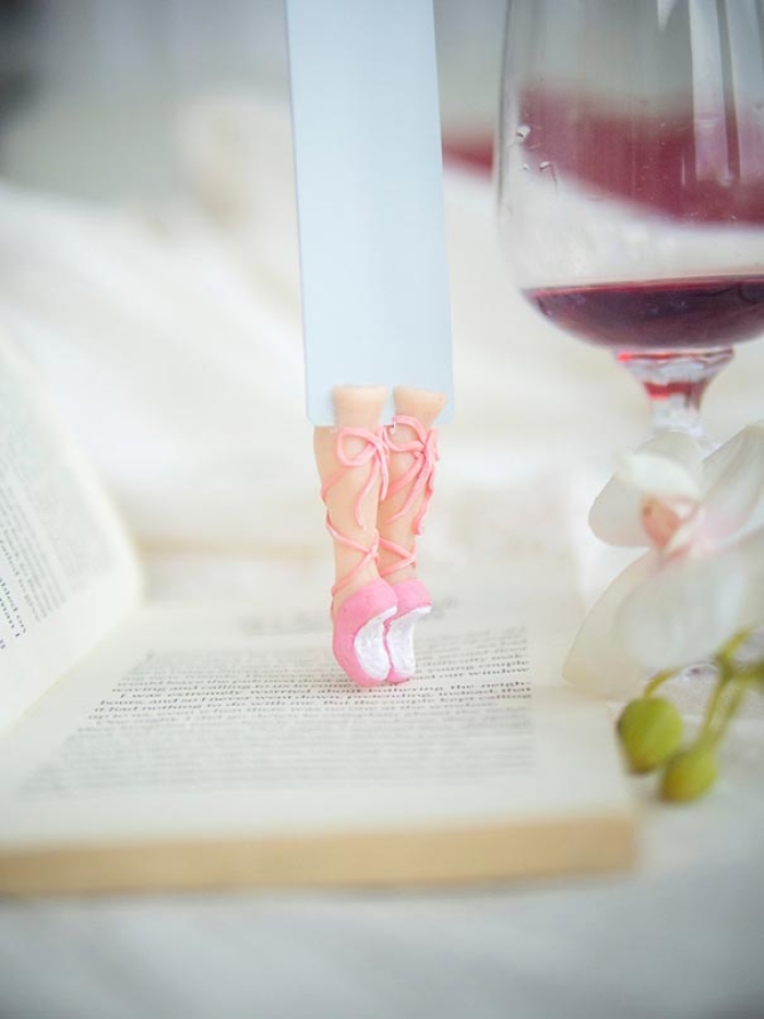 tiny-leg-bookmarks-olena-mysnyk-81