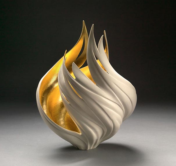 thrown-gilded-porcelain-ceramic-sculptures-vases-jennifer-mccurdy-23