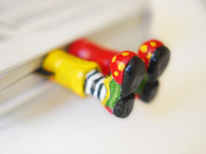 tiny-leg-bookmarks-olena-mysnyk-15