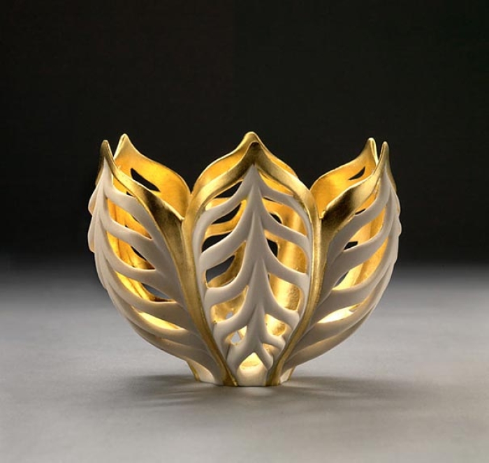 thrown-gilded-porcelain-ceramic-sculptures-vases-jennifer-mccurdy-22