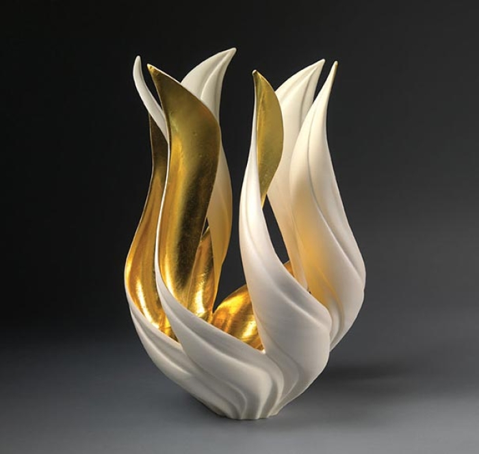thrown-gilded-porcelain-ceramic-sculptures-vases-jennifer-mccurdy-24