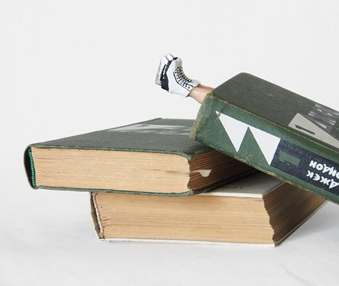 tiny-leg-bookmarks-olena-mysnyk-65