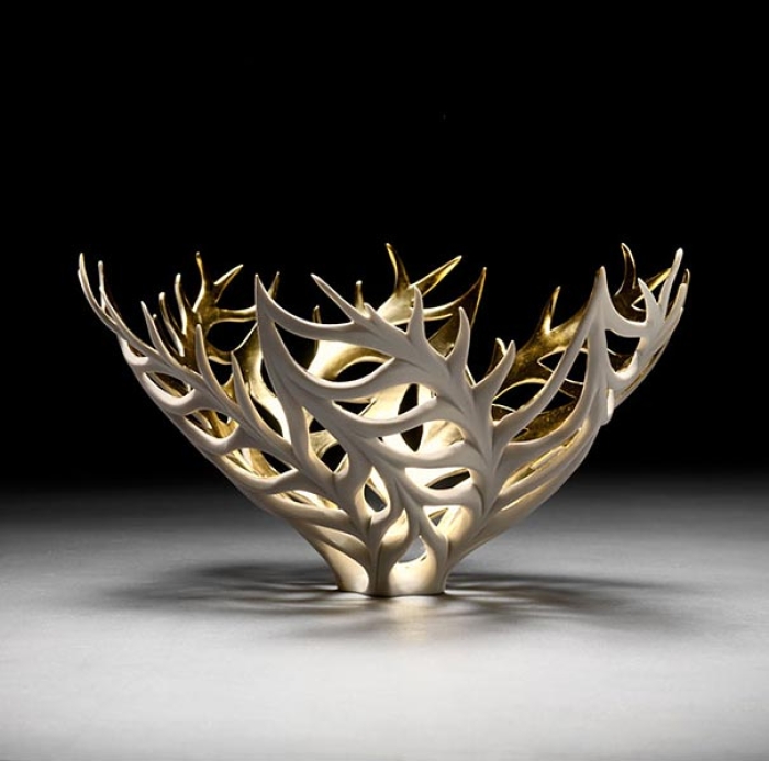 thrown-gilded-porcelain-ceramic-sculptures-vases-jennifer-mccurdy-9